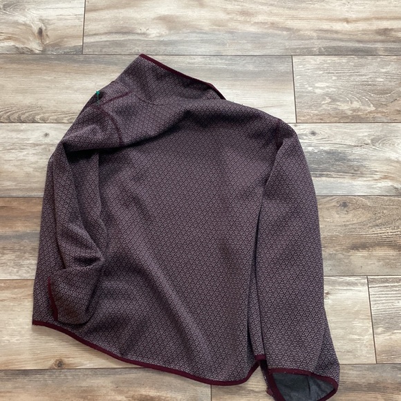 Woolrich zip up - Picture 3 of 4